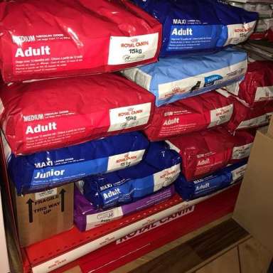 100% Pure Quality Royal Canin / Pet food